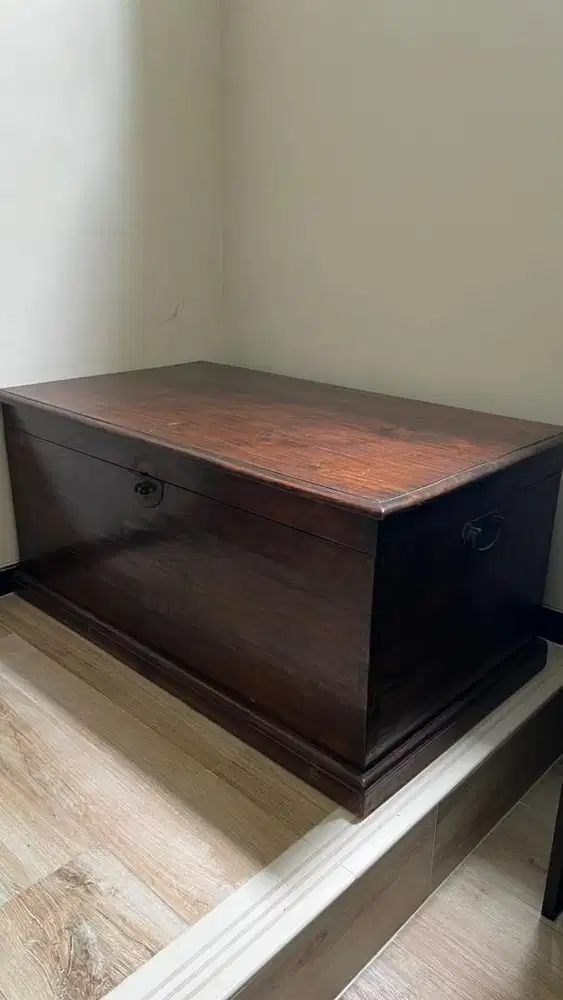 Gerobok/Peti Kayu Jati Antik (Big)