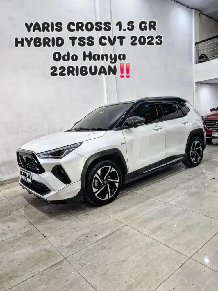YARIS CROSS 1.5 GR Hybrid TSS CVT 2023 / 2024 toyota putih hrv
