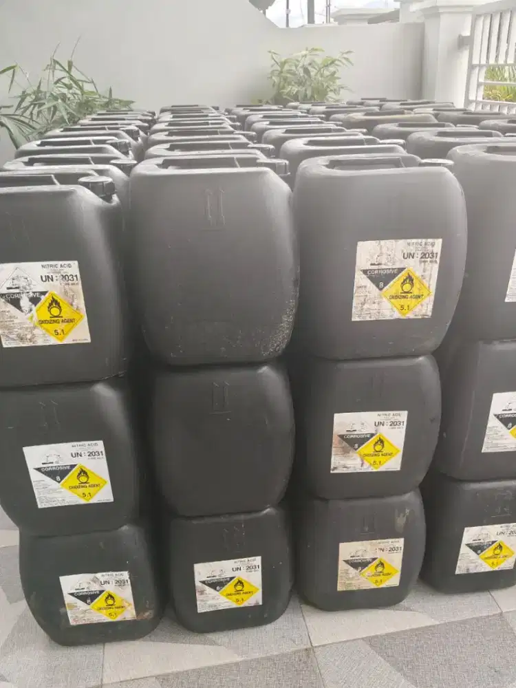 Jerigen bekas sekali pakai