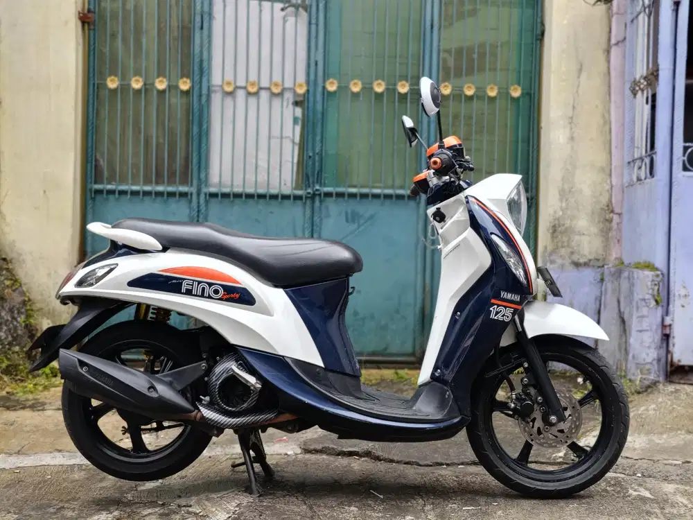 Fino 125  tahun 2018 pajak isi/tt boleh gan cash lebih bagus