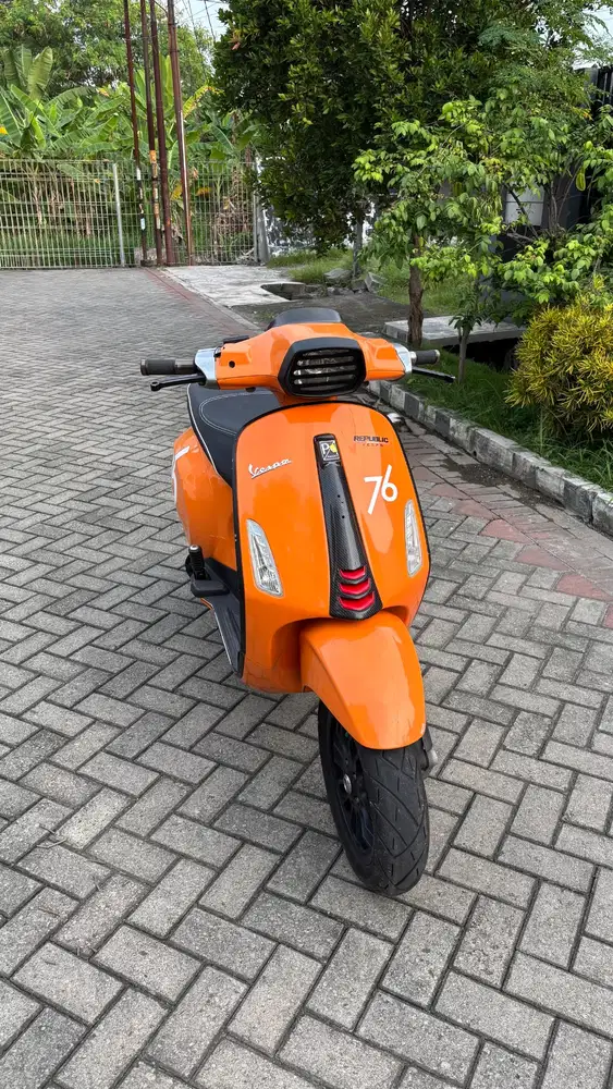 Piaggio Vespa Sprint 3V Orange 2015