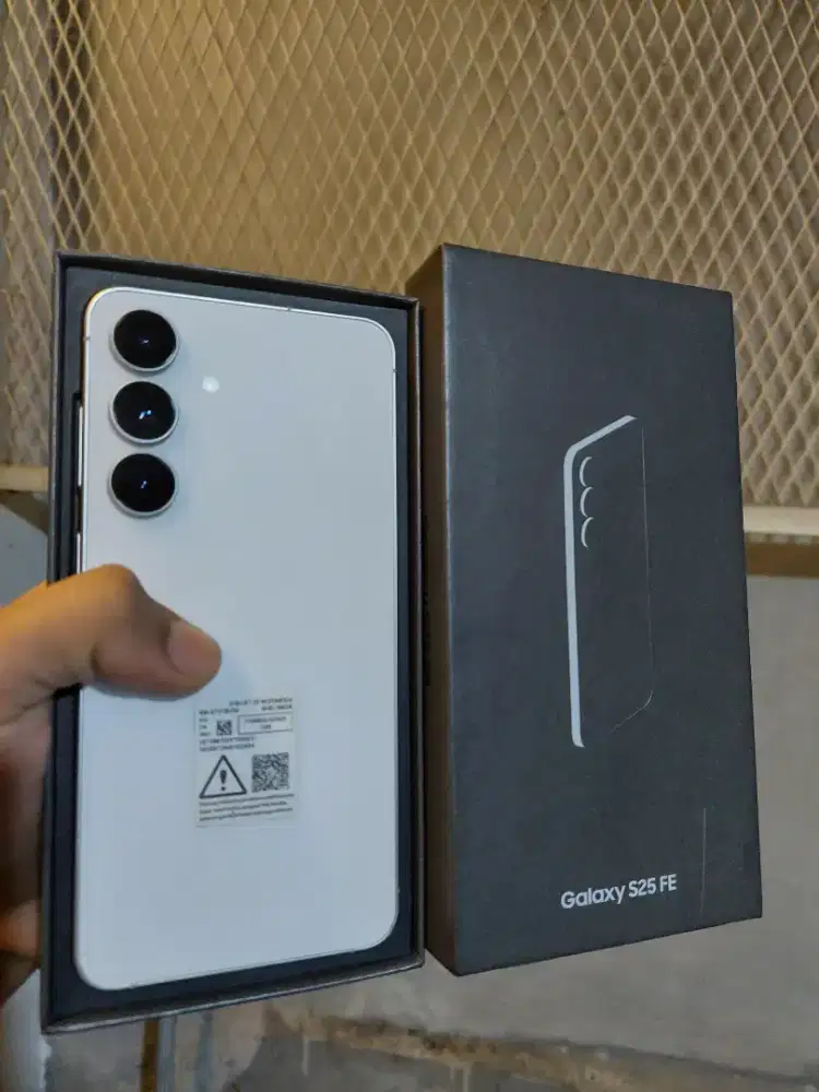 SAMSUNG S25FE 8/256GB RESMI