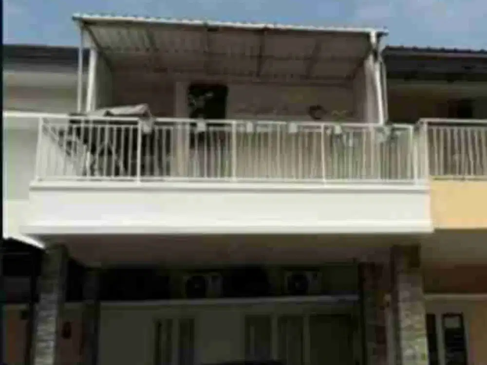 RUMAH 2 LANTAI SIAP HUNI DI GREEN GARDEN SERPONG 3 SURADITA TANGERANG