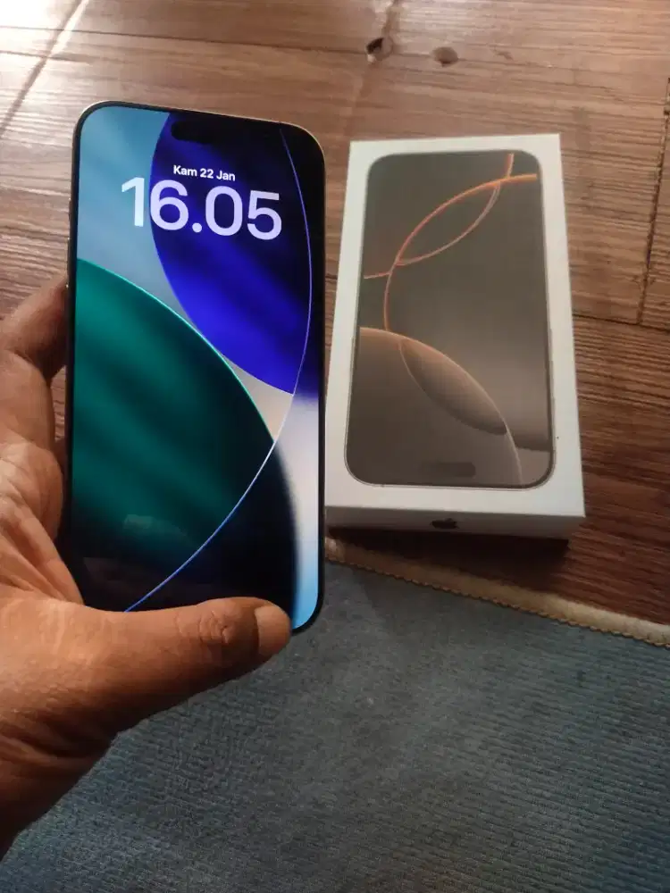 Iphone 16 promax 256gb ibox fullset mulus baca deskripsi bisa tt hp