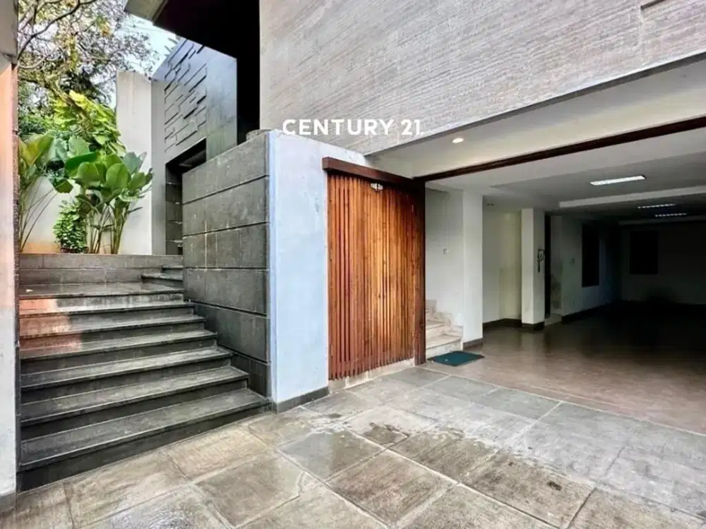 Rumah Mewah Modern Tropical Di Jaksel FR 17695