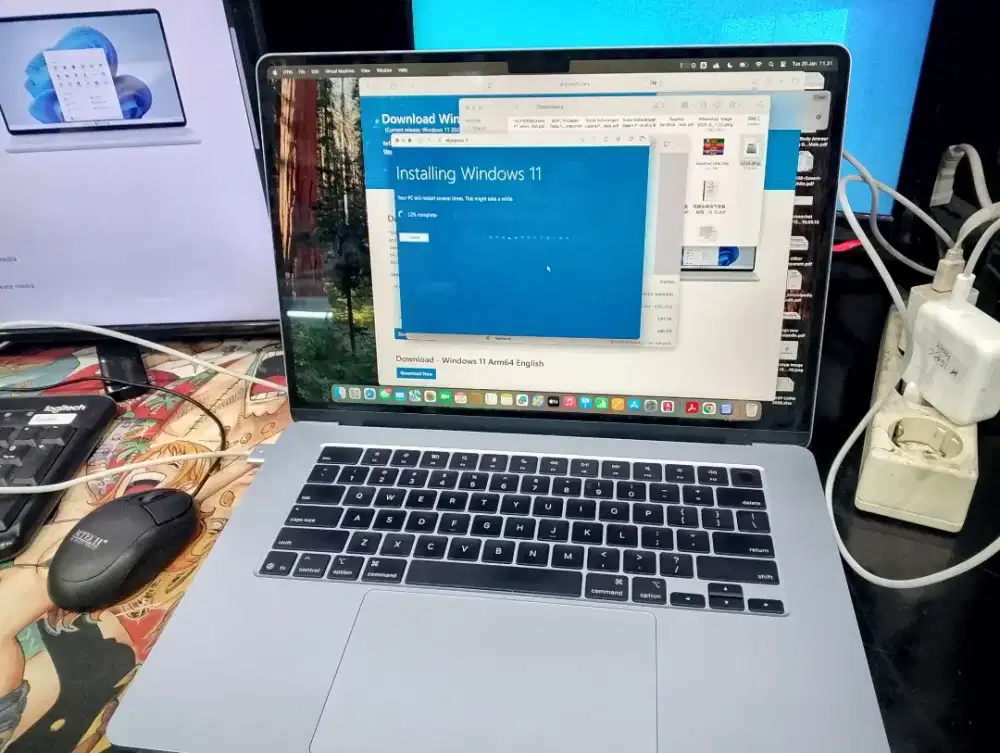 Jasa perbaikan laptop dan macbook
