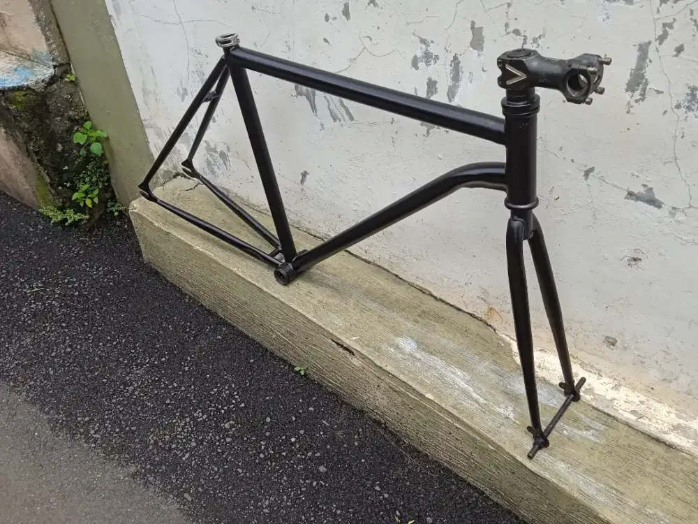 Frem sepeda fixsi made in taiwan