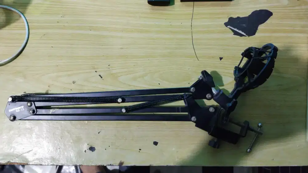 Stand mic condenser murah