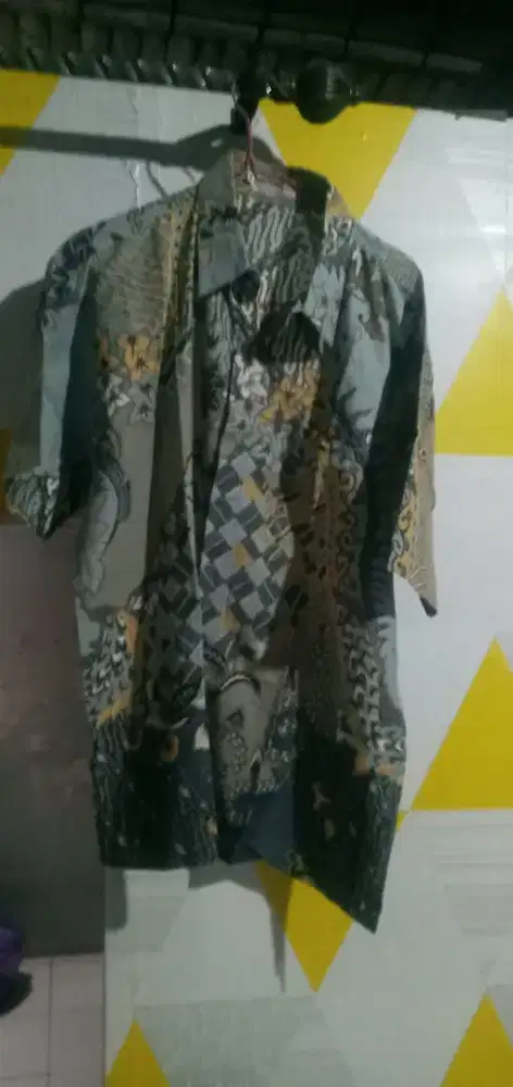 Baju batik merk Puspa kencana original second ukuran XL