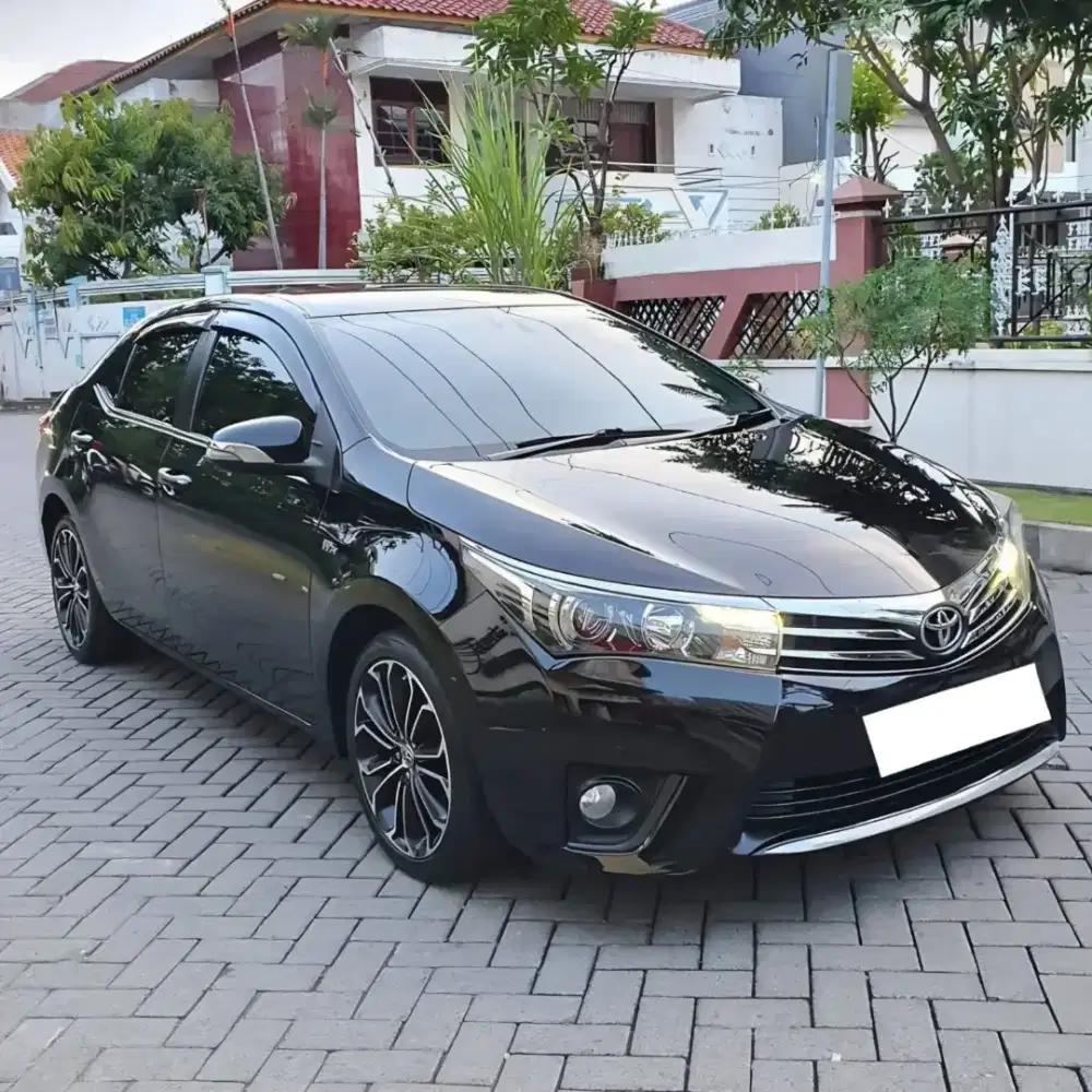 Dp 2Jt Corolla Altis 1.8 V Matic 2015