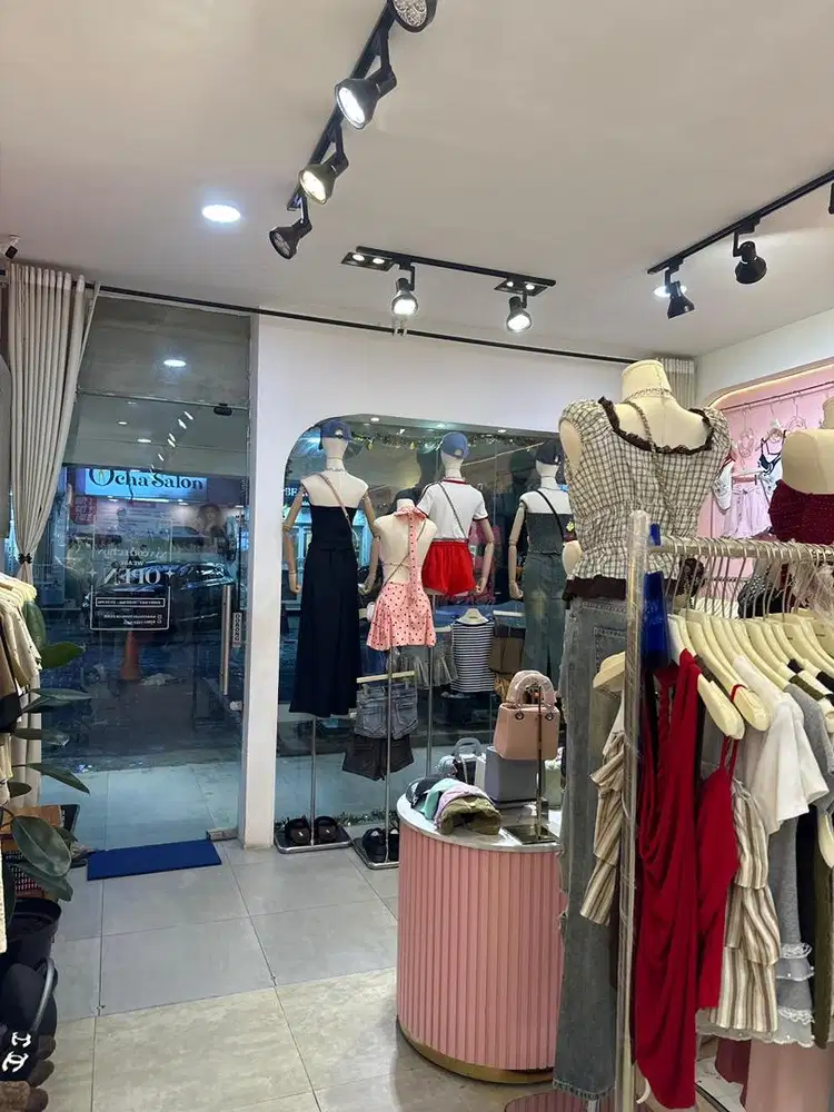 DICARI KARYAWATI SPG TOKO BAJU WANITA