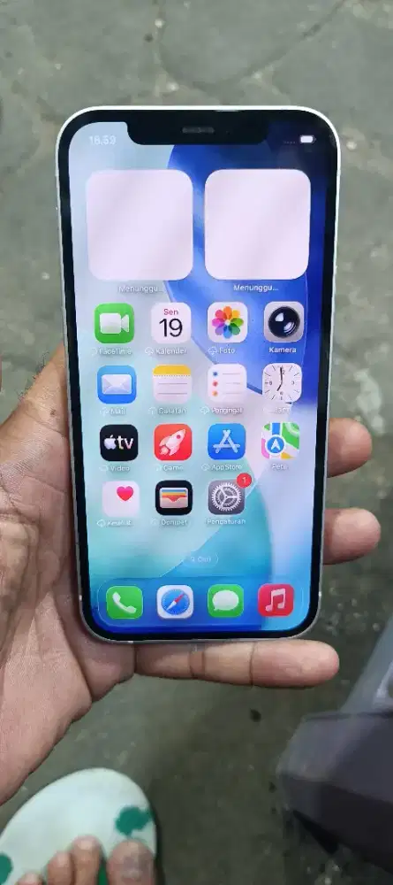 Ip 12.   128 GB inter