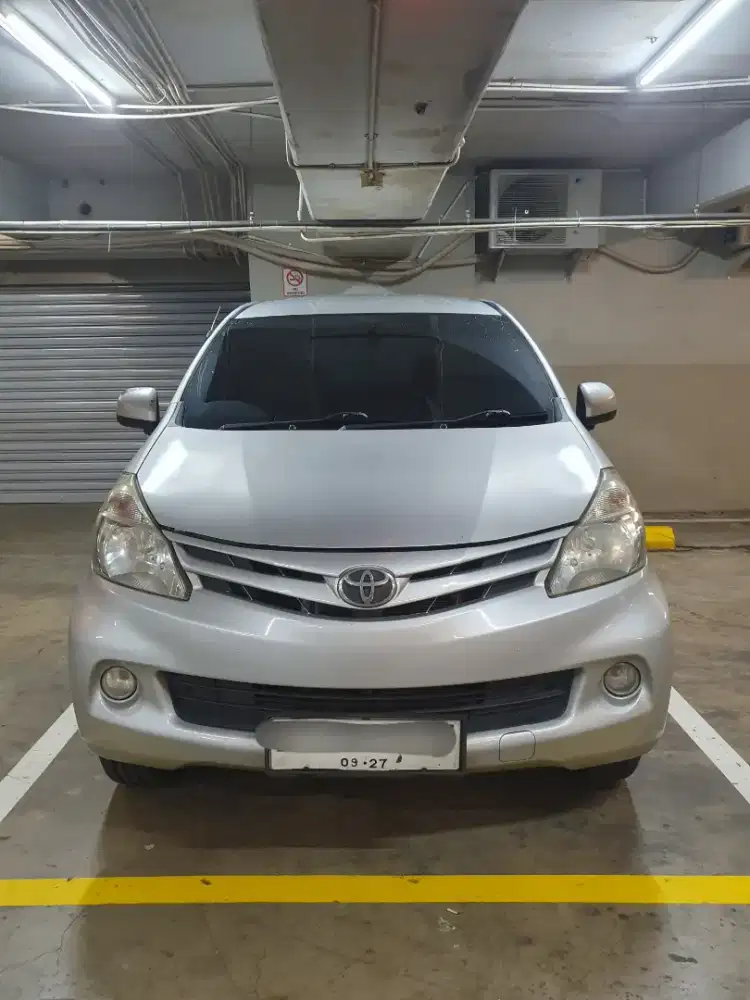 Toyota Avanza 1.3 E A/T 2012