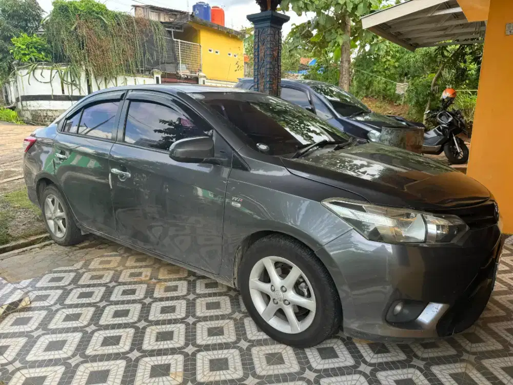 Vios Gen 3, limo 2013 warna abu2