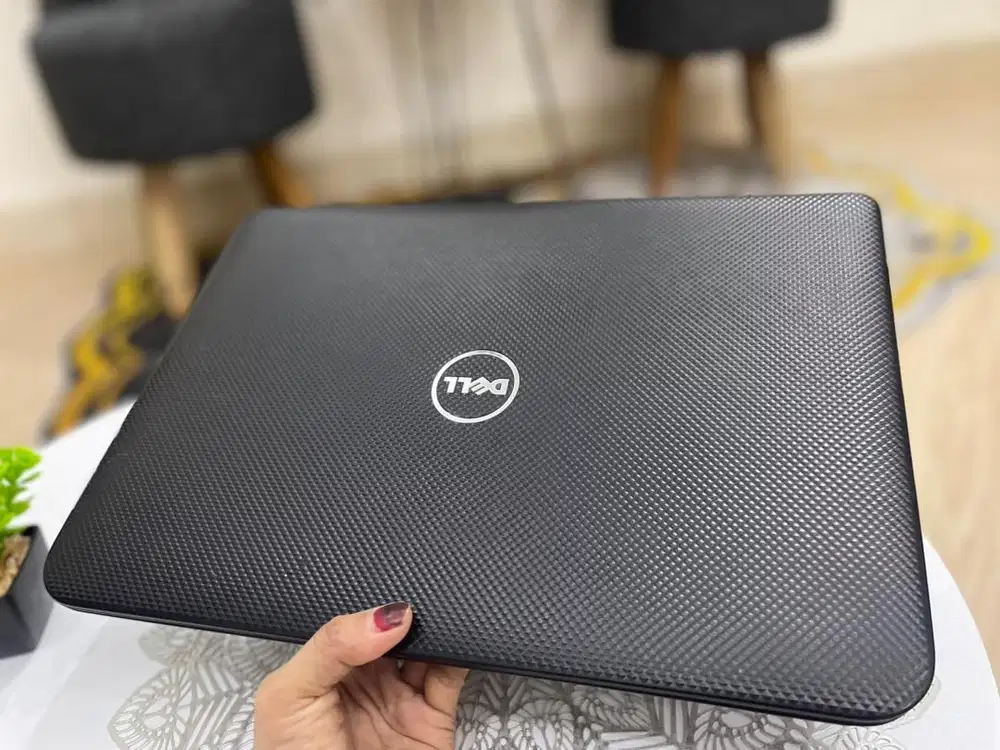 Laptop dell core i3 normal