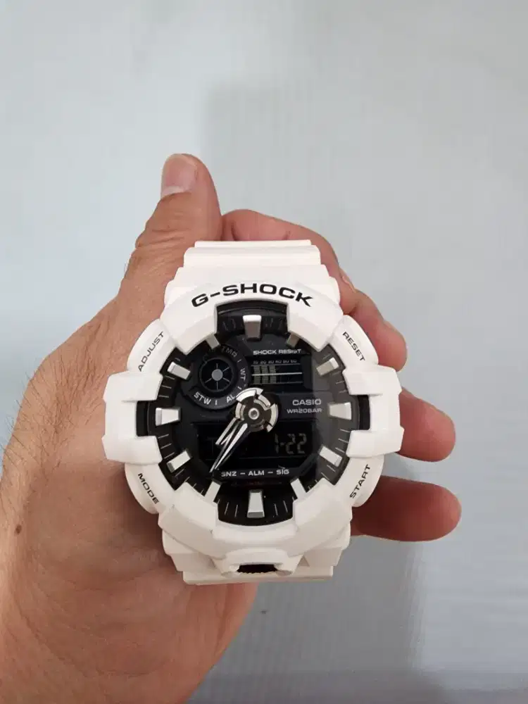 Gshock Seiko GA 700 White preloved