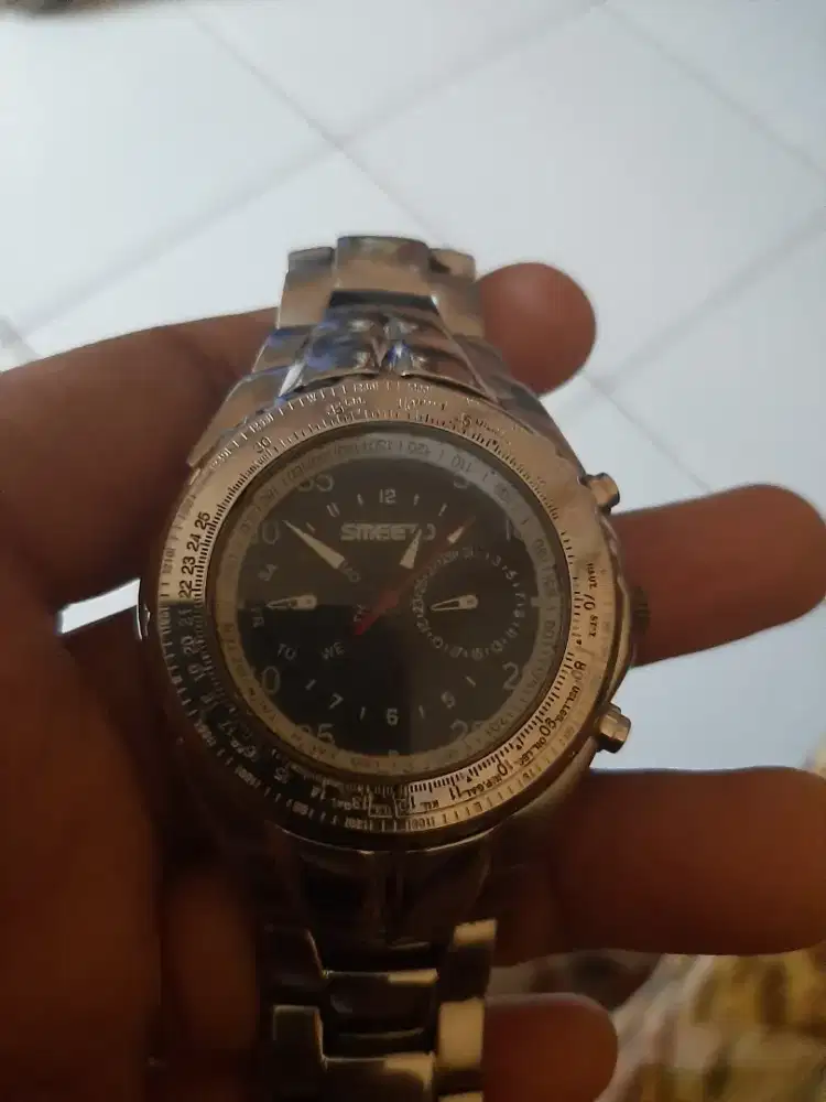 Jam Tangan Pria Merk Smeeto