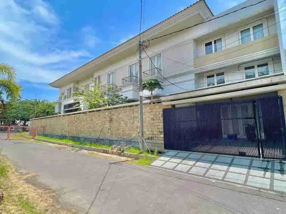 Area Komersial Raya Dharmahusada Nol Jalan Raya MERR, Depan Galaxy Mall Surabaya Timur