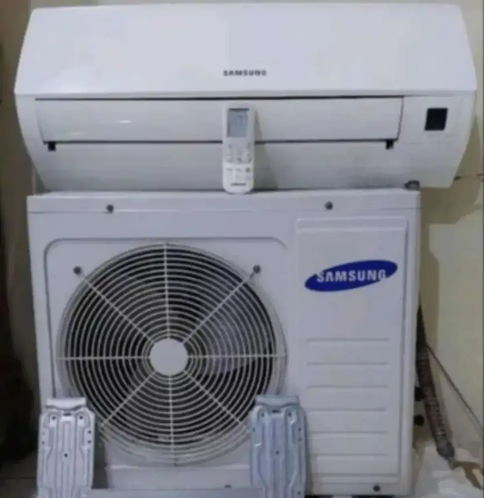 Jual ac Samsung 1/2 lowwat 320 kondisi 95% ori semua