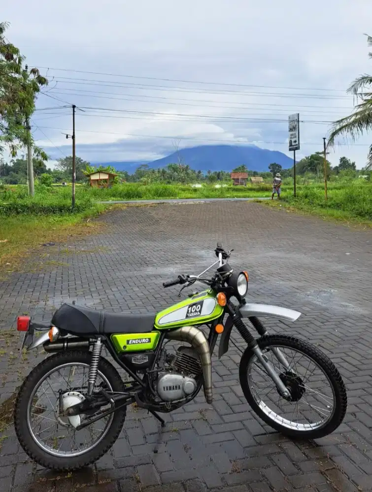 Yamaha dt 100 tahun 1980 trail vintage lawas jadul klasik