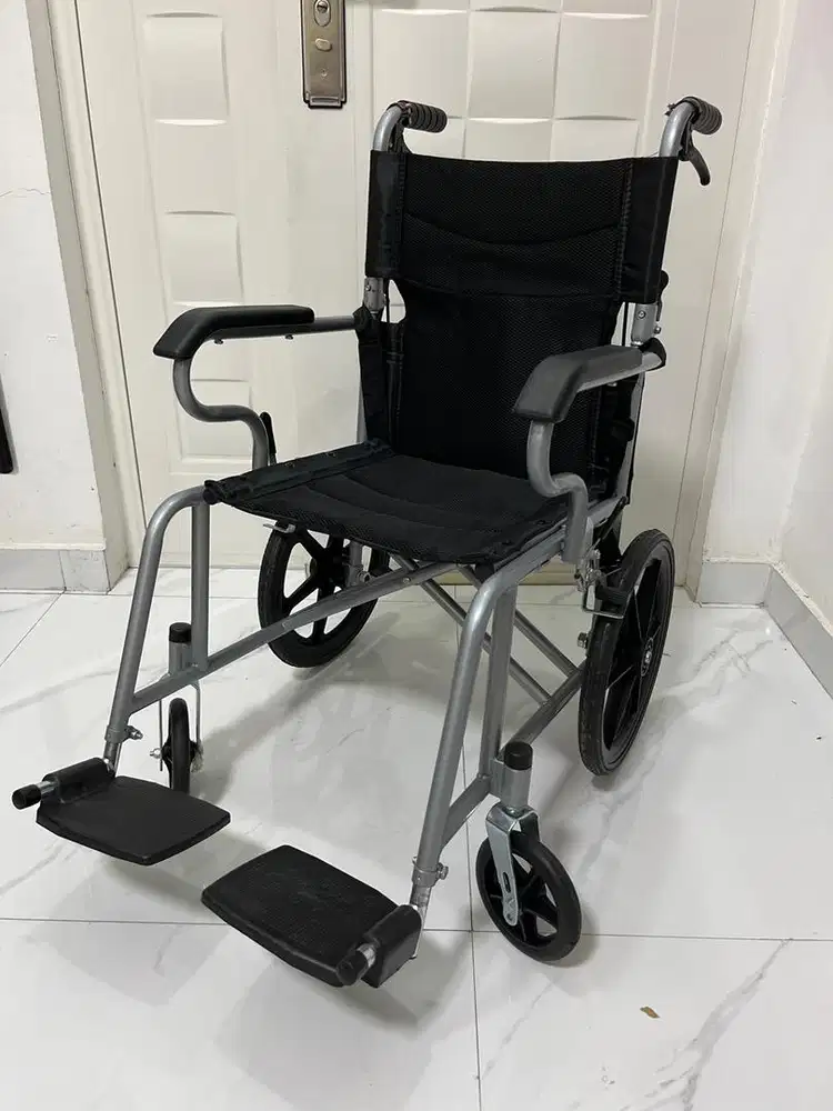 Preloved Kursi roda 16inch