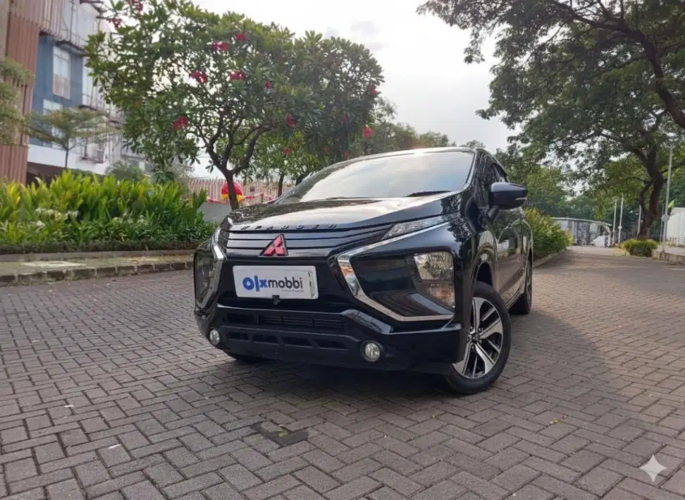DP RINGAN Mitsubishi Xpander 1.5 Exceed Bensin-AT Hitam C7LJT