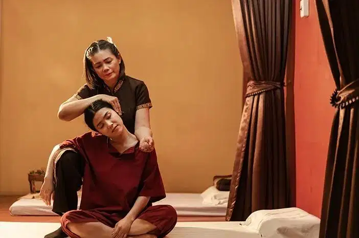 TERAPIS PIJAT KELUARGA AREA GADING SERPONG