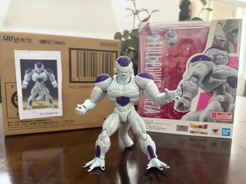 Shf frieza dan demonical fit gogeta
