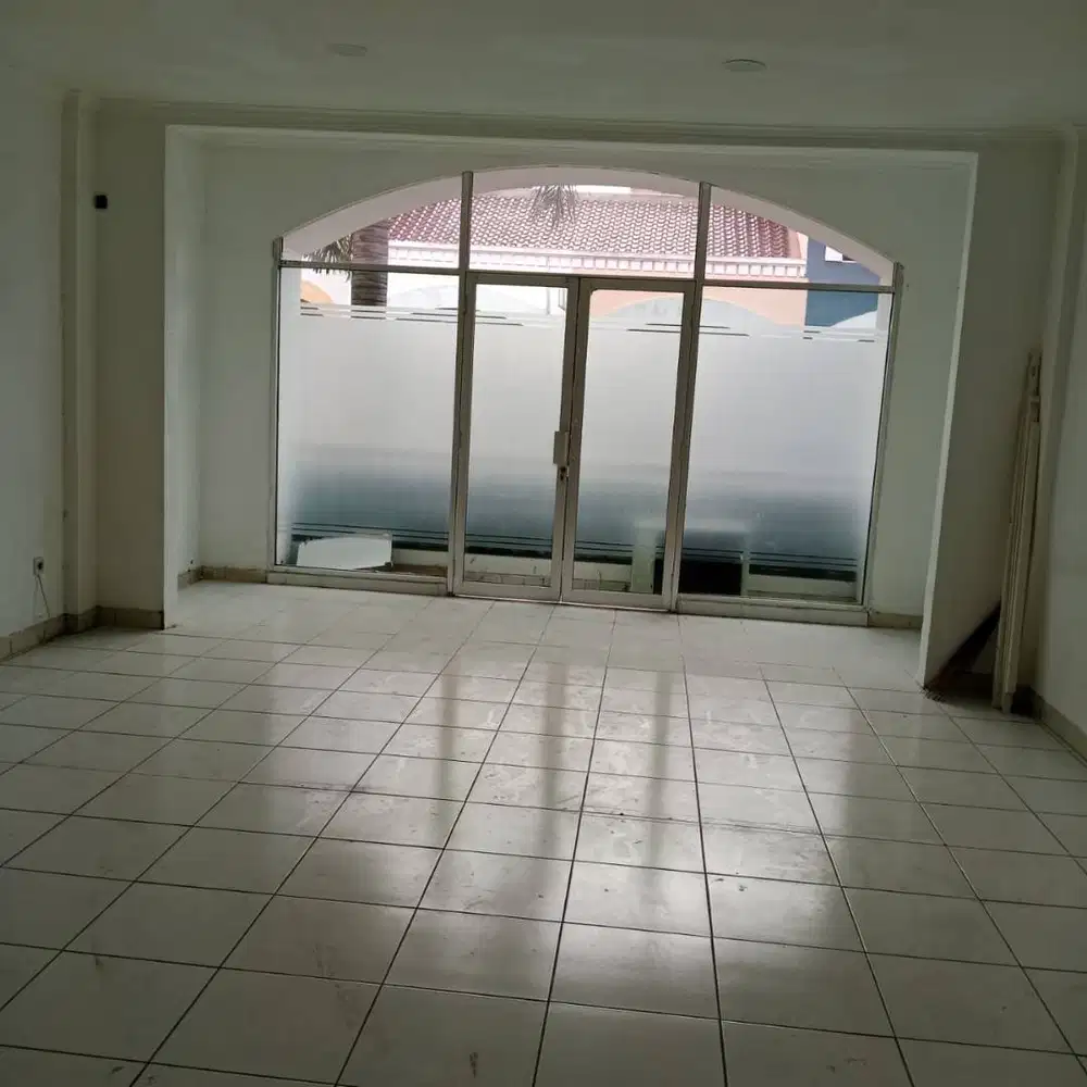 Ruko 3 Lantai Strategis Dekat Gate Mobil MTC Soekarno Hatta