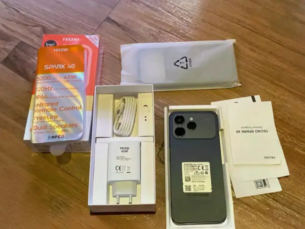 Tecno spark 40 (6+6) 128gb like new