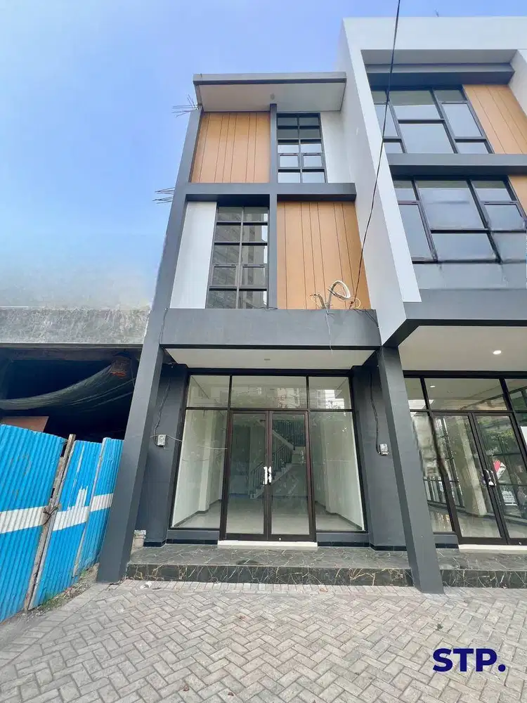 6 unit jejer, Ruko 3 lantai di area Margorejo Indah Tipe B