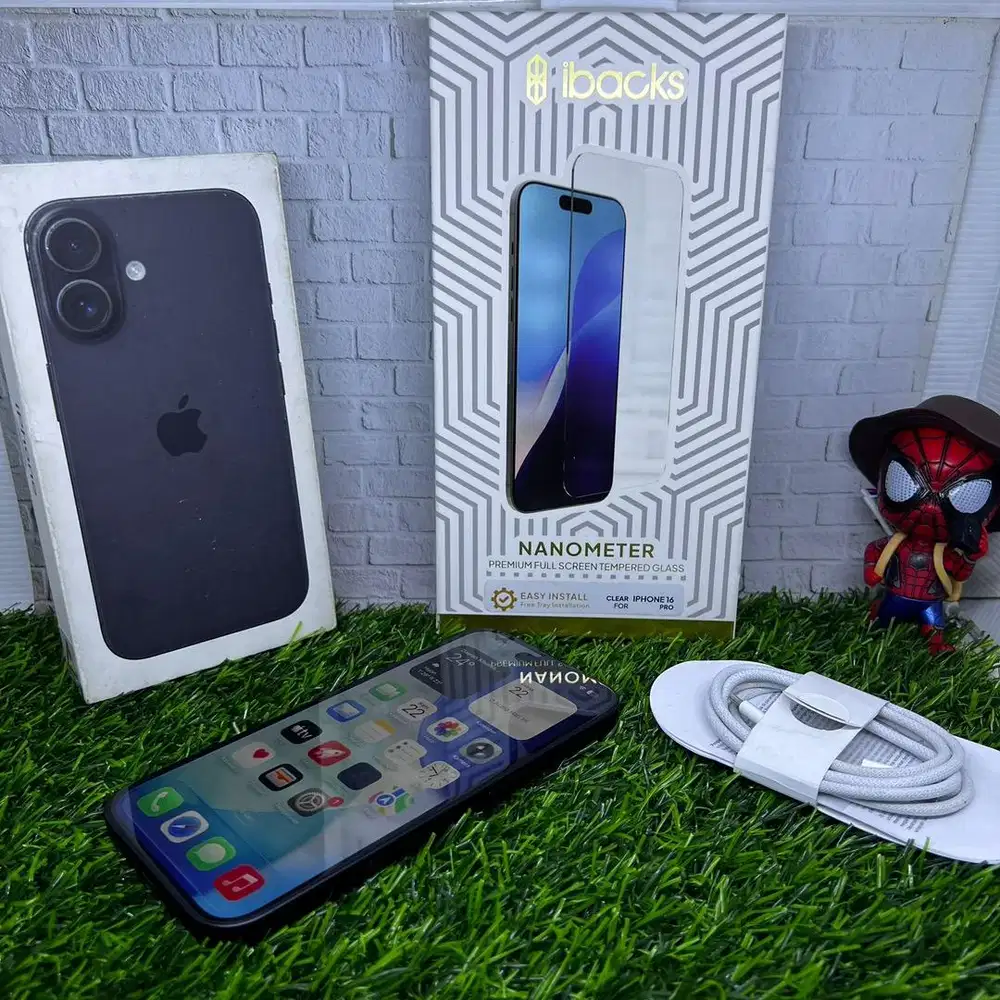 Iphone 16 Basic 128 GB full set Like new