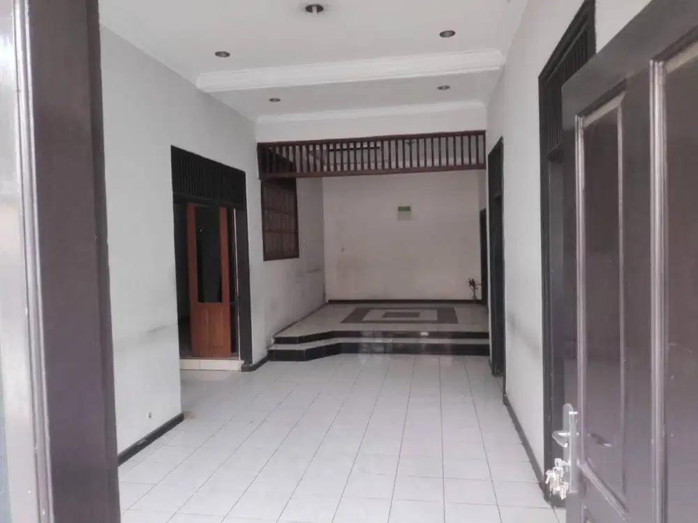 Rumah 2 Lantai di Taman Kopo Indah Tki 1 Bandung