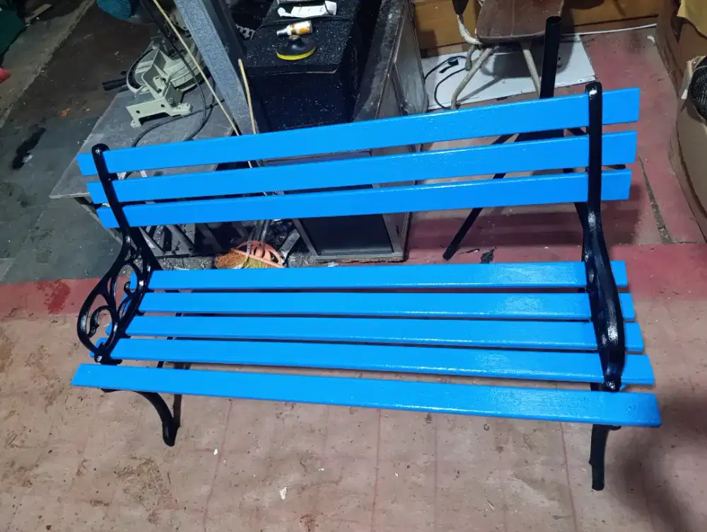 Jual Bangku santai kayu jati,rangka besi, Lok, Pamulang barat, Tangsel