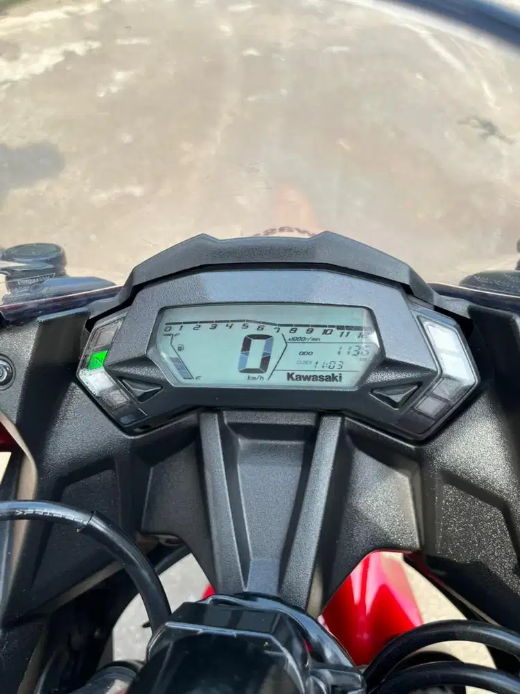 Kawasaki ninja 250 SL (ninja mono)