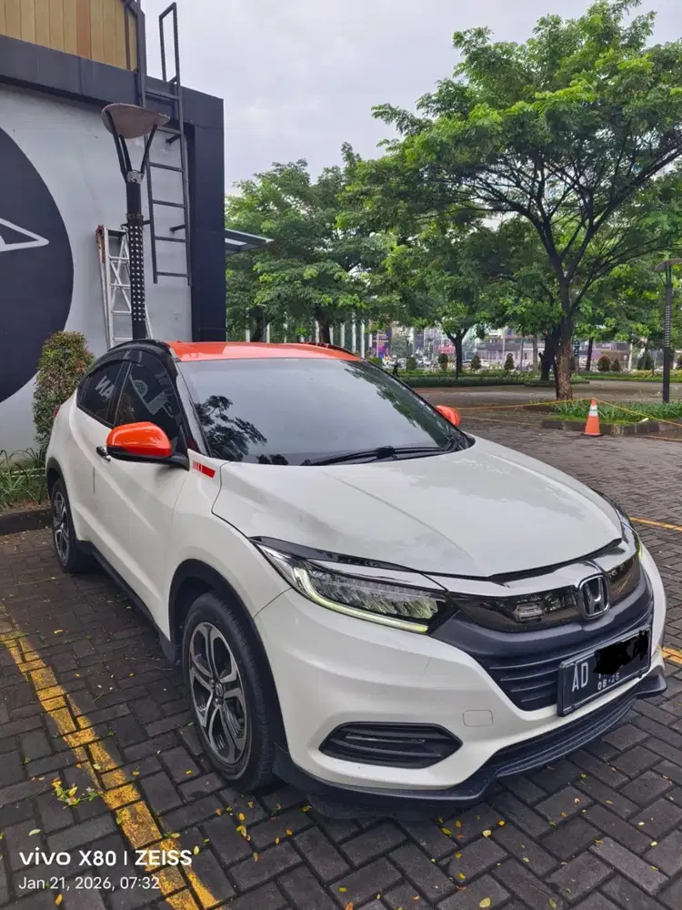 [ J U A L ] Tangan Pertama - HRV 1.5 SE Warna Putih Tahun Tahun 2021