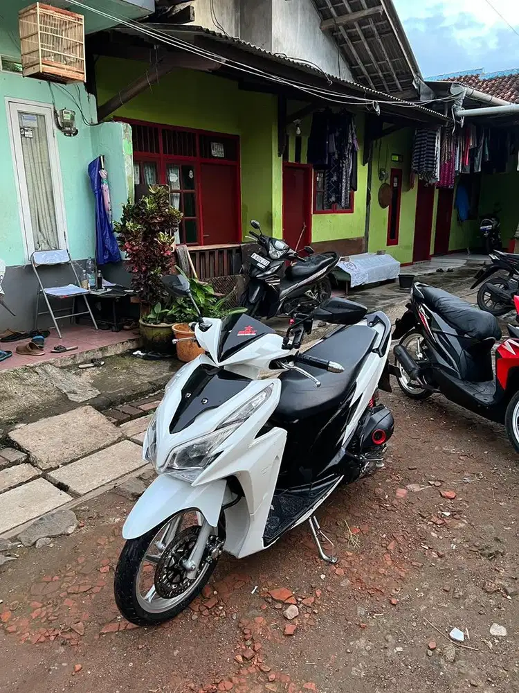 VARIO KZR 2014 ISS