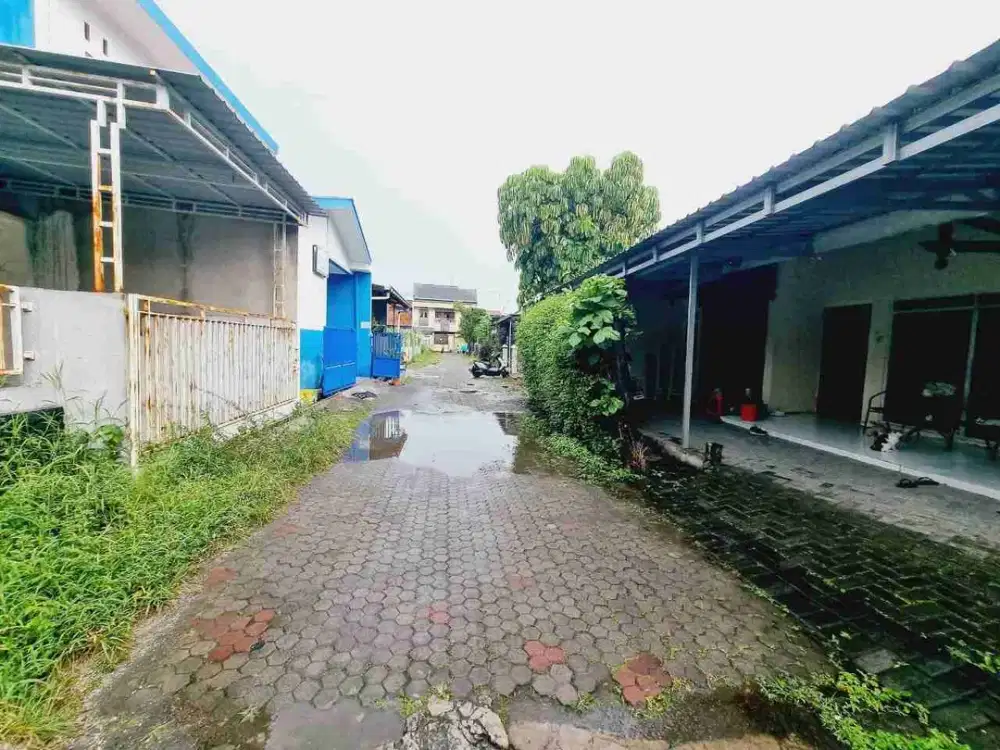 TANAH Pusat Kota Pasar Kliwon SOLO Surakarta.