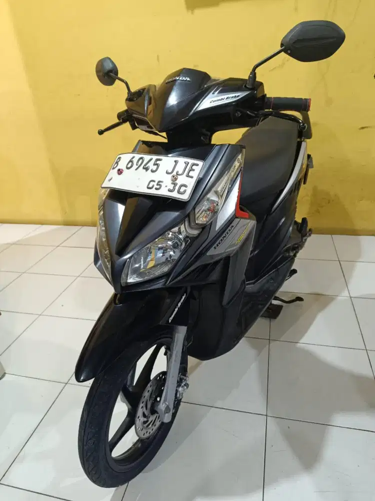 Vario tekno karbu langka