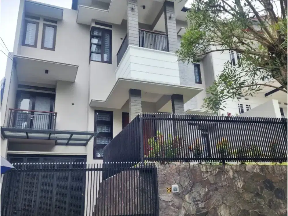 rumah di setiabudi regency full furnished siap huni