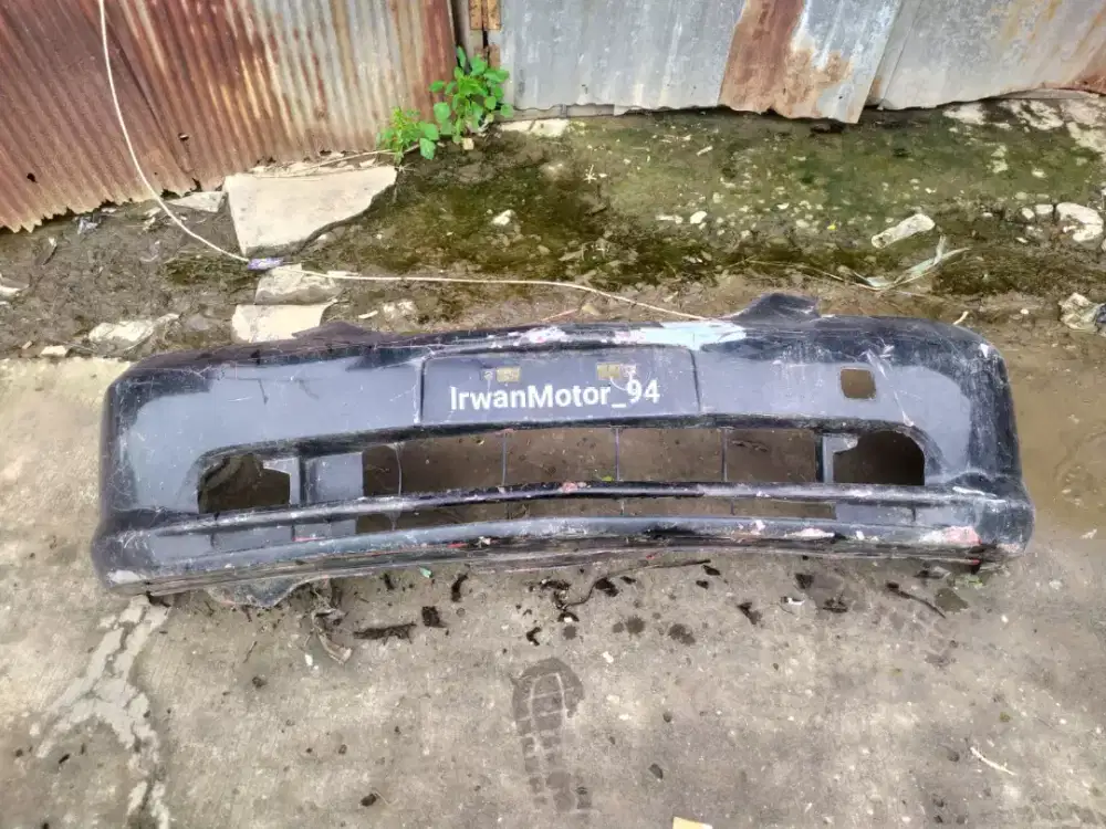 Bumper Bemper depan Honda City Tahun 2005