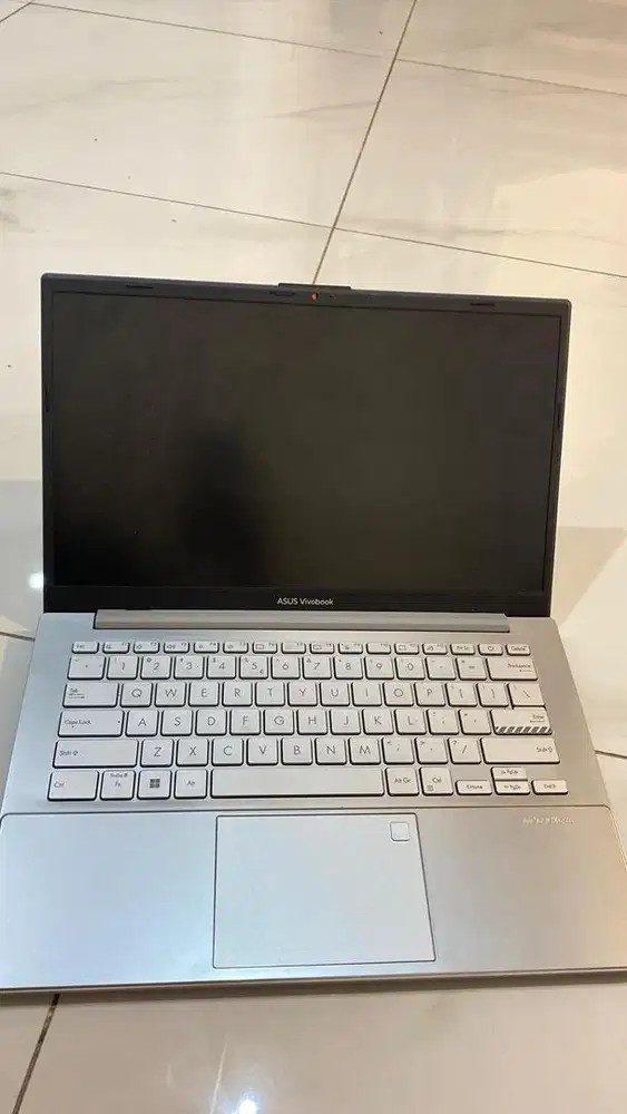 BUTUH CEPAT - Asus Vivobook Go 14 Ryzen 3