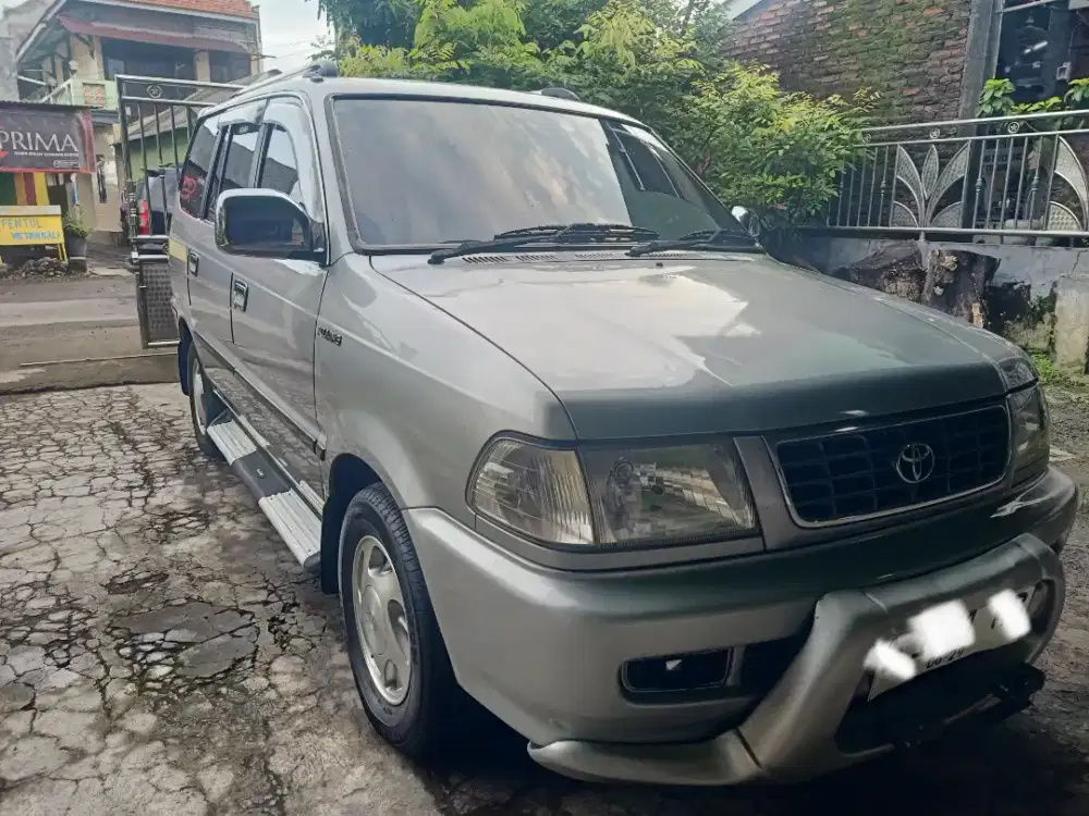 Toyota kijang LGX 2001 milik sendiri