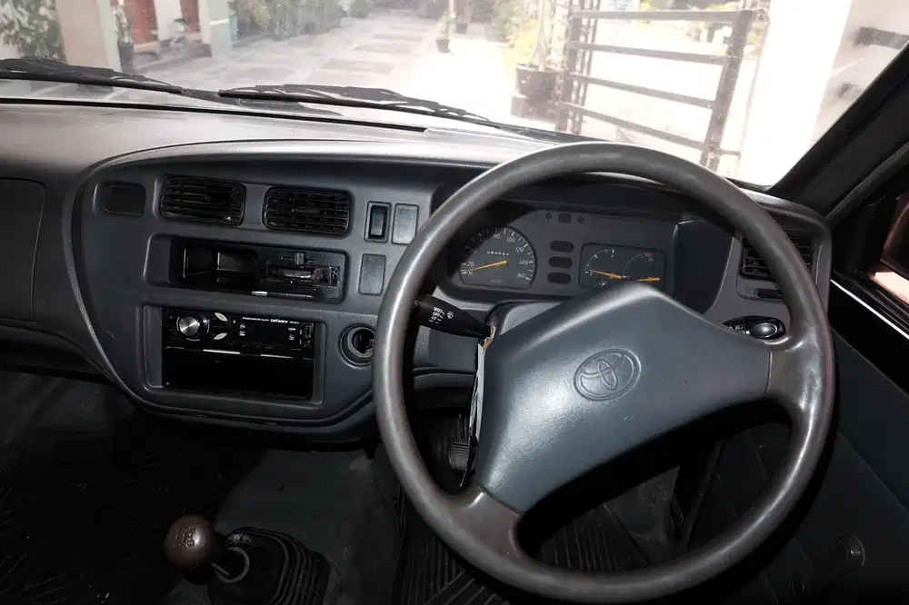 Toyota Kijang Pick-Up 2006 Bensin