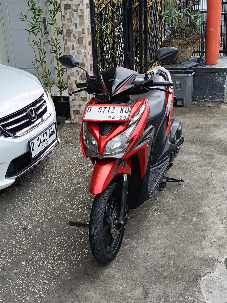 Vario 125 tahun 2014 idling stop/tt boleh gan cash lebih bagus