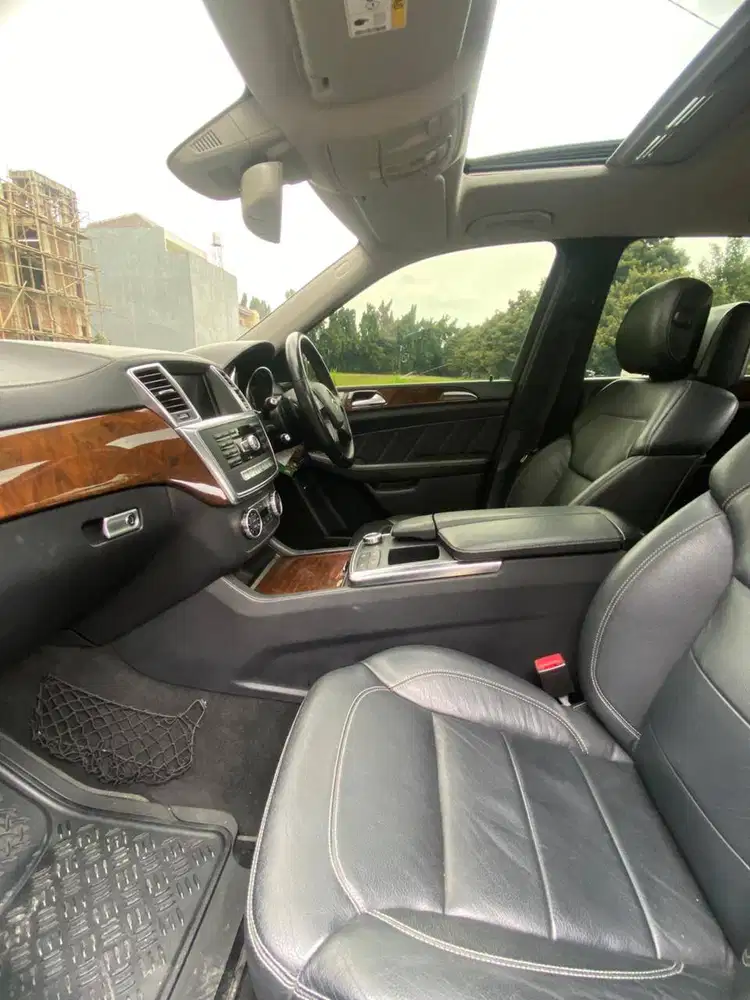 GL400 3.0 AMG 4MATIC 2015 Hitam 7 Seater (X166) 2015 Record! ISTIMEWA