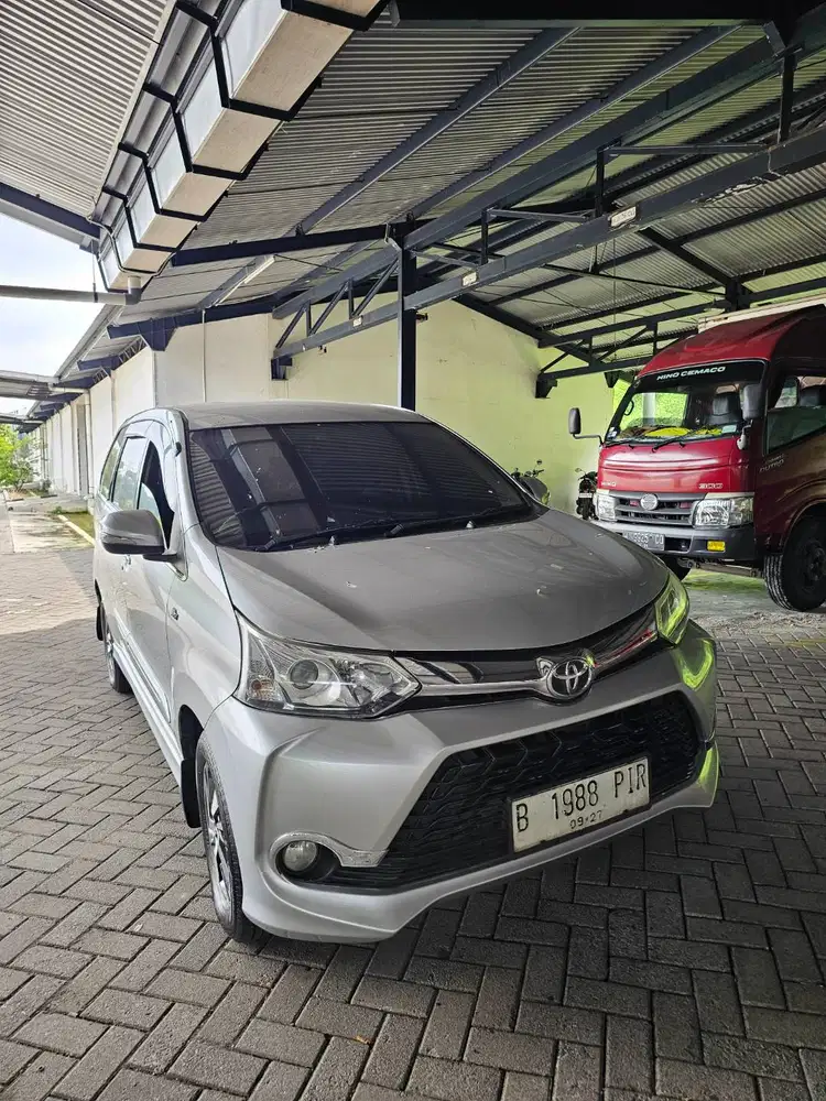 JUAL AVANZA VELOZ 1.5 A/T Tahun 2017