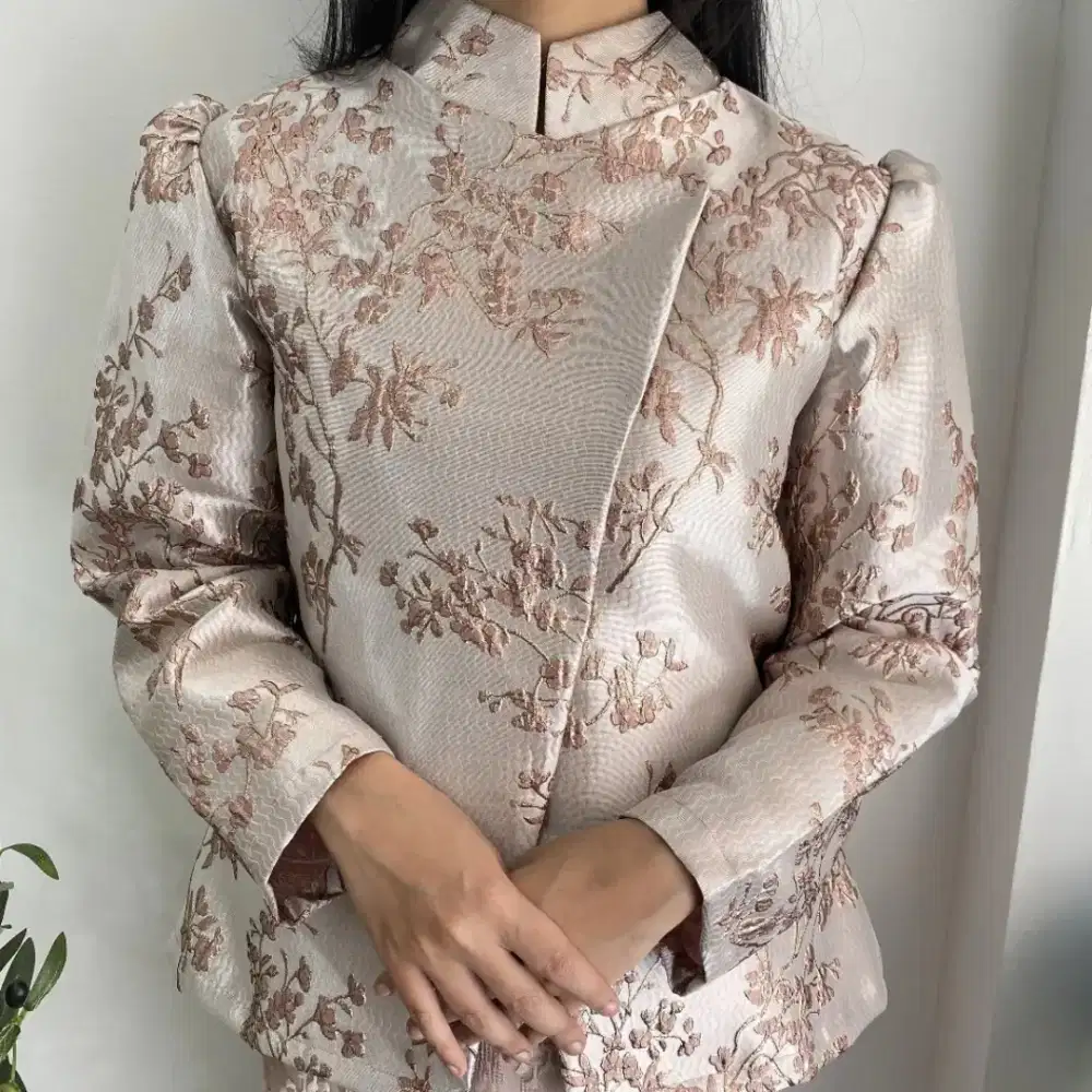 Kebaya Janggan Rose Gold Agafia