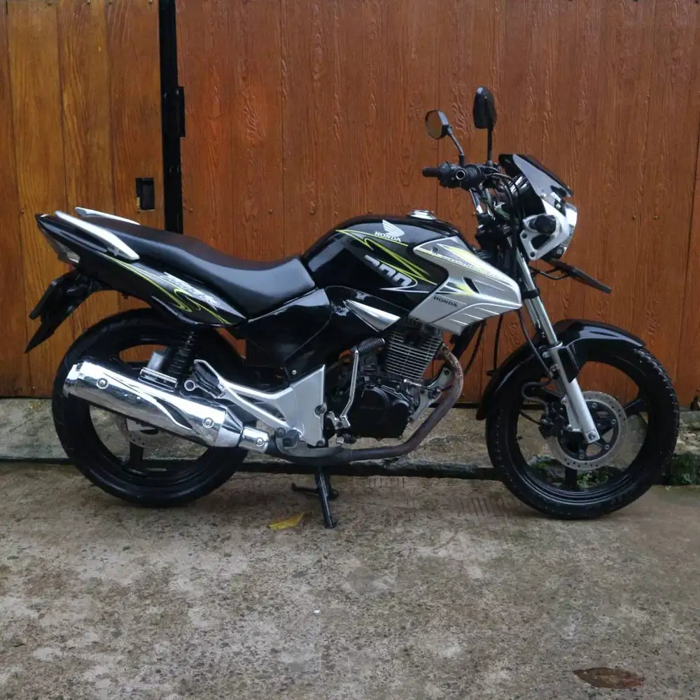 HONDA TIGER REVO 2010 PAJAK AKTIF MESIN ADEM MOTOR TERAWAT