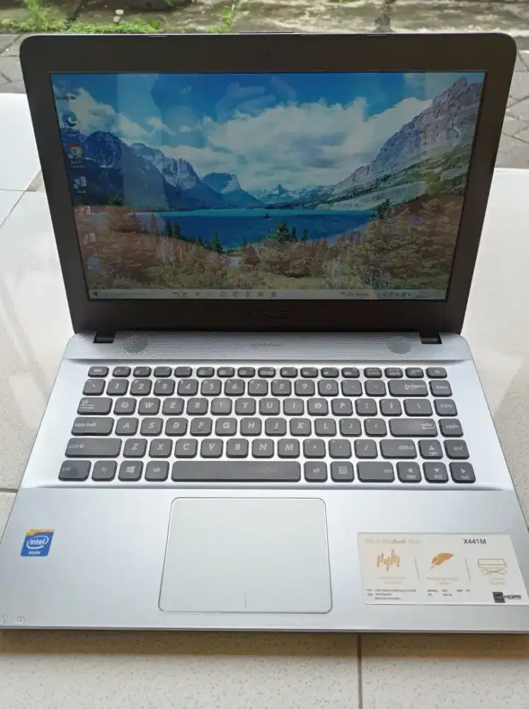 Laptop Asus Vivobook Muluss Like New Normal Siap Pakai